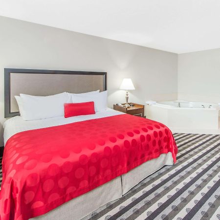 Hotel Ramada By Wyndham Springfield North Zewnętrze zdjęcie
