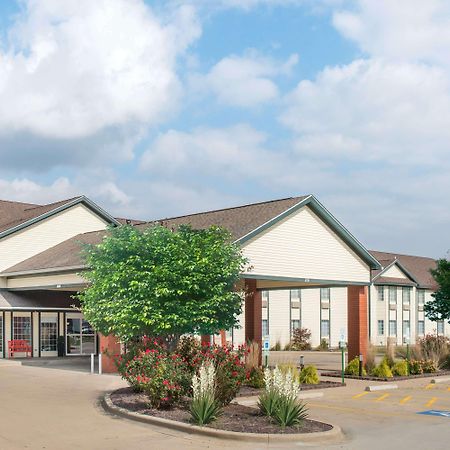 Hotel Ramada By Wyndham Springfield North Zewnętrze zdjęcie