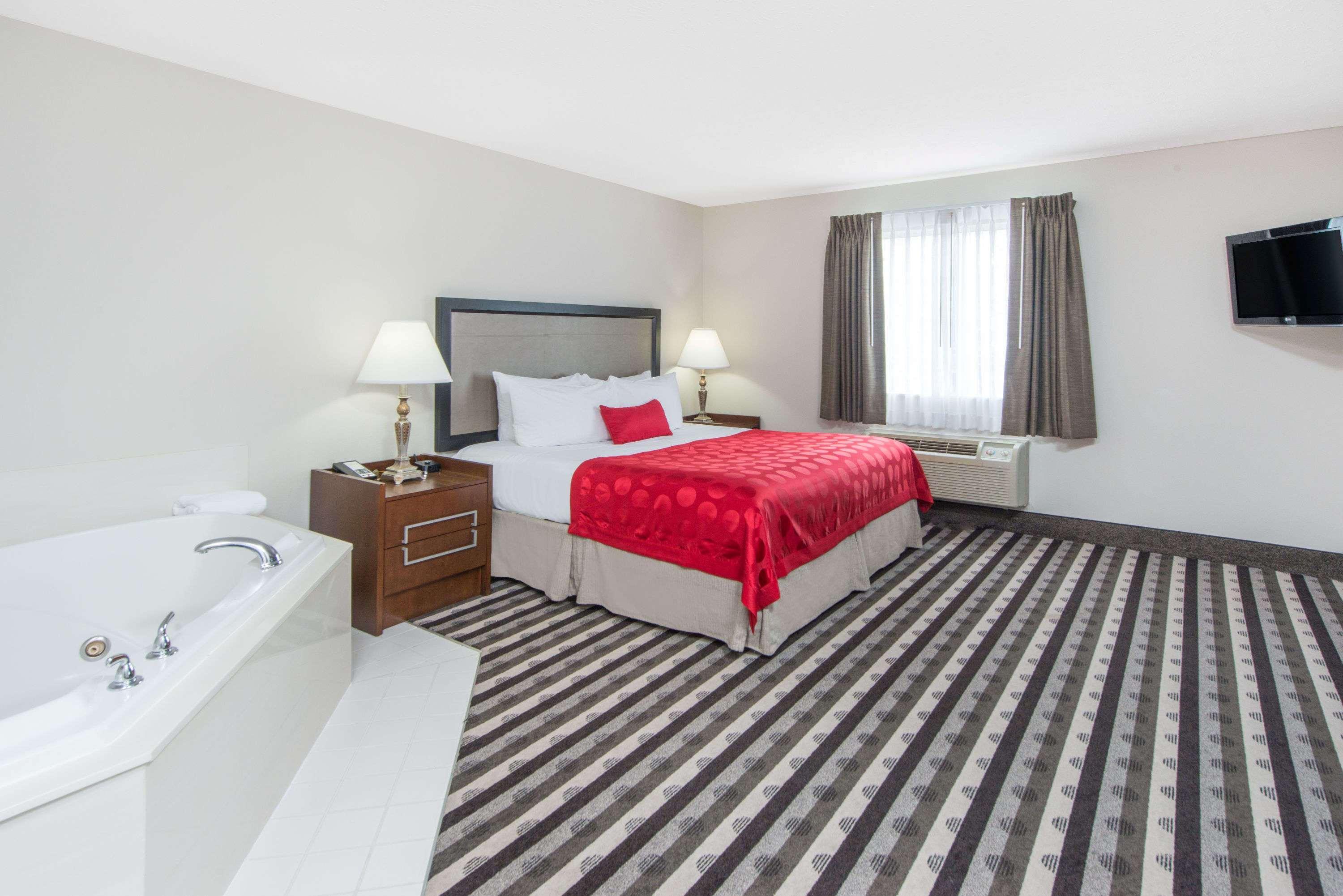 Hotel Ramada By Wyndham Springfield North Zewnętrze zdjęcie